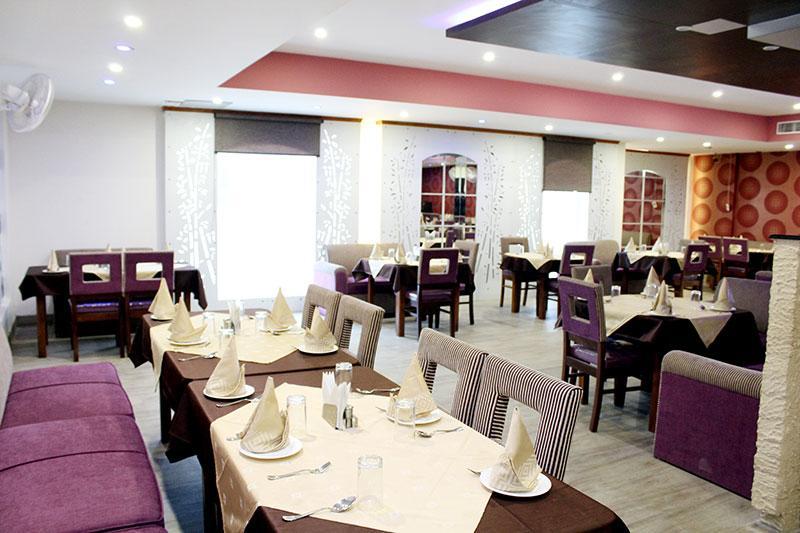 Grace Hotel Karnal Exterior photo